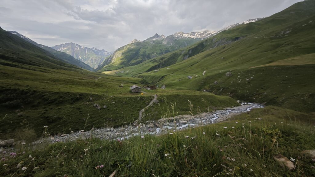 Reco UTMB : montée du col de la Seigne